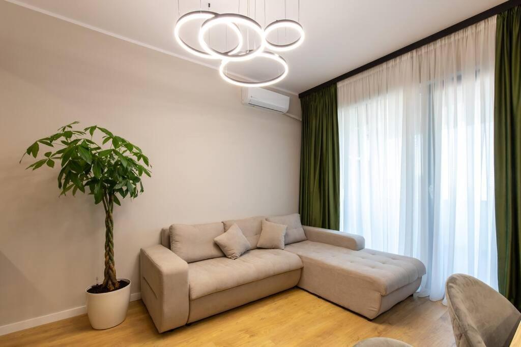Elegant 2 Bedroom Retreat Bukarest Eksteriør billede